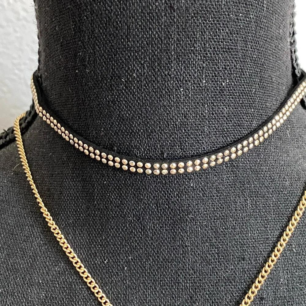 Carisma 2-piece black and gold necklace and choker set